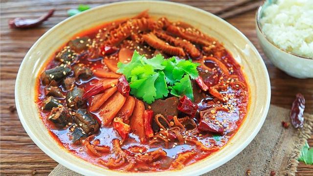 麻辣鲜香，家常美食——毛血旺的制作秘诀