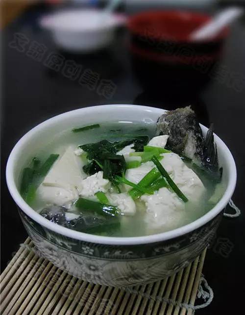 清汤薄荷豆腐鱼汤，消暑解热的美味佳品