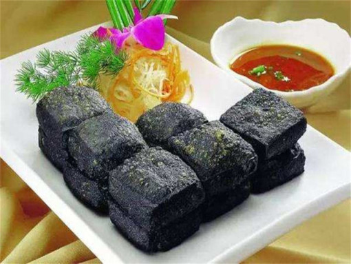 砂锅臭豆腐的独特魅力与家常做法解析