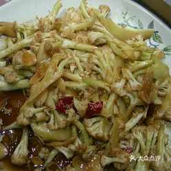 天津锅贴，传承百年的美食佳肴，教你轻松制作家常美味