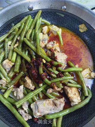 排骨鸡子炖豆角的做法