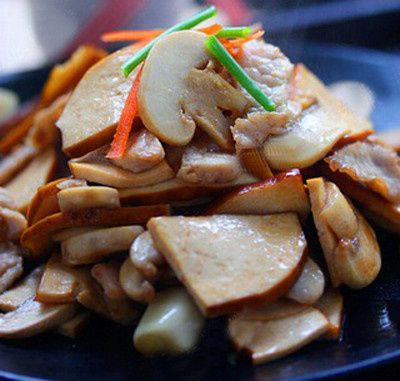 豆腐干饼子，家常美味，营养满分的小食制作指南