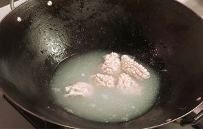福州荔枝肉的做法视频