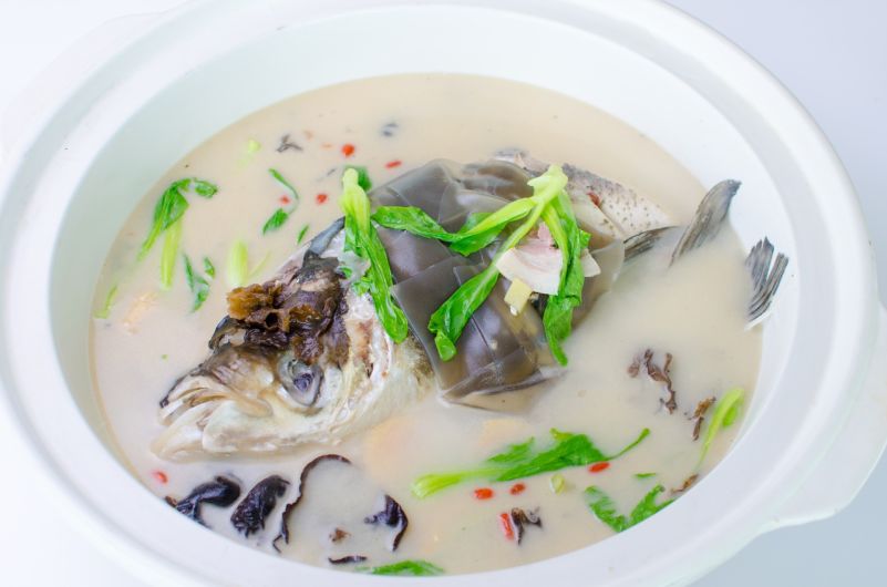豆腐煮鳅鱼汤，鲜美滋补的养生佳品