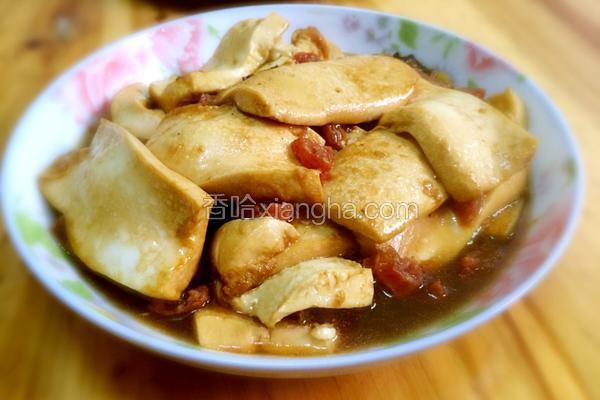 茶豆腐炒腊肠的做法