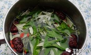 艾叶草煲排骨的做法窍门