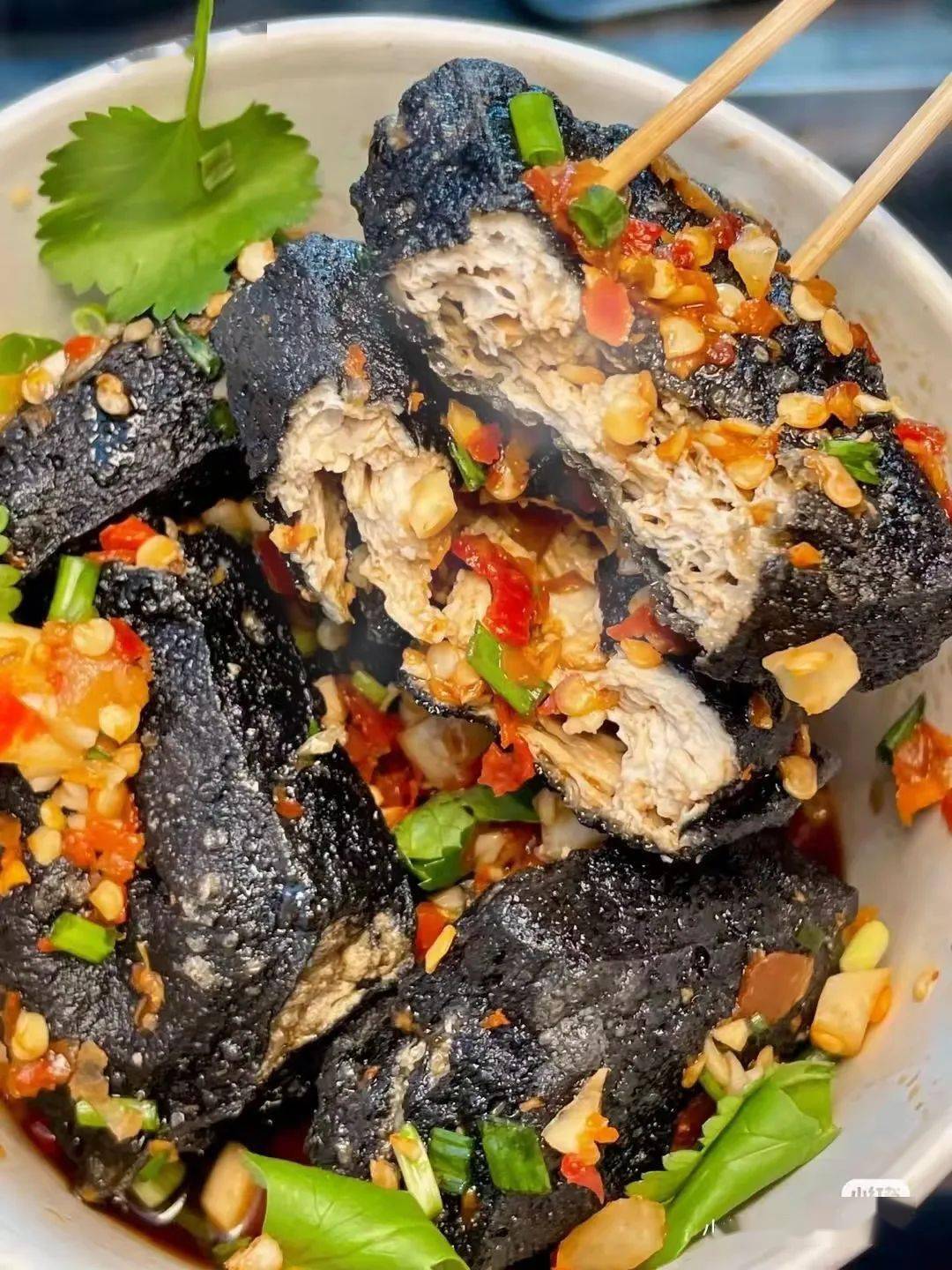 贵阳自制臭豆腐，传统风味，独特美味