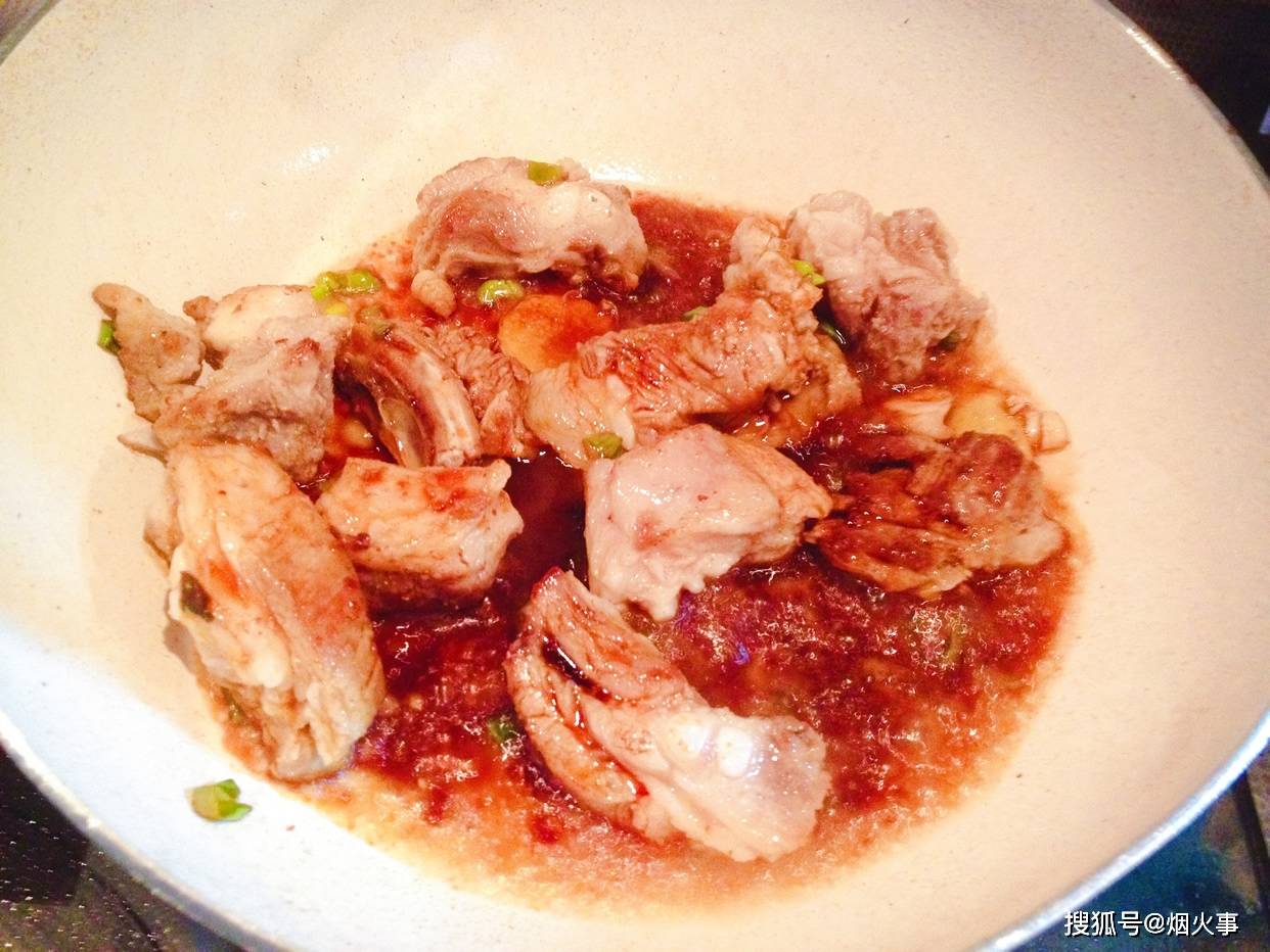 辅食火烧排骨的做法视频