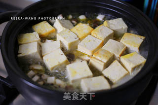 砂锅香菇豆腐鱼的魅力，鲜美滋味，健康之选