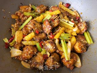 干锅排骨上色的做法视频