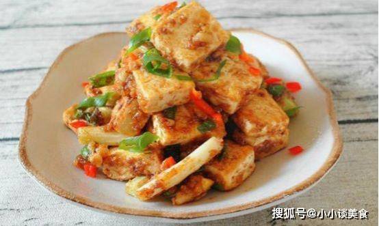 豆腐鲜烧，家常美味，营养满分，轻松入门的烹饪指南