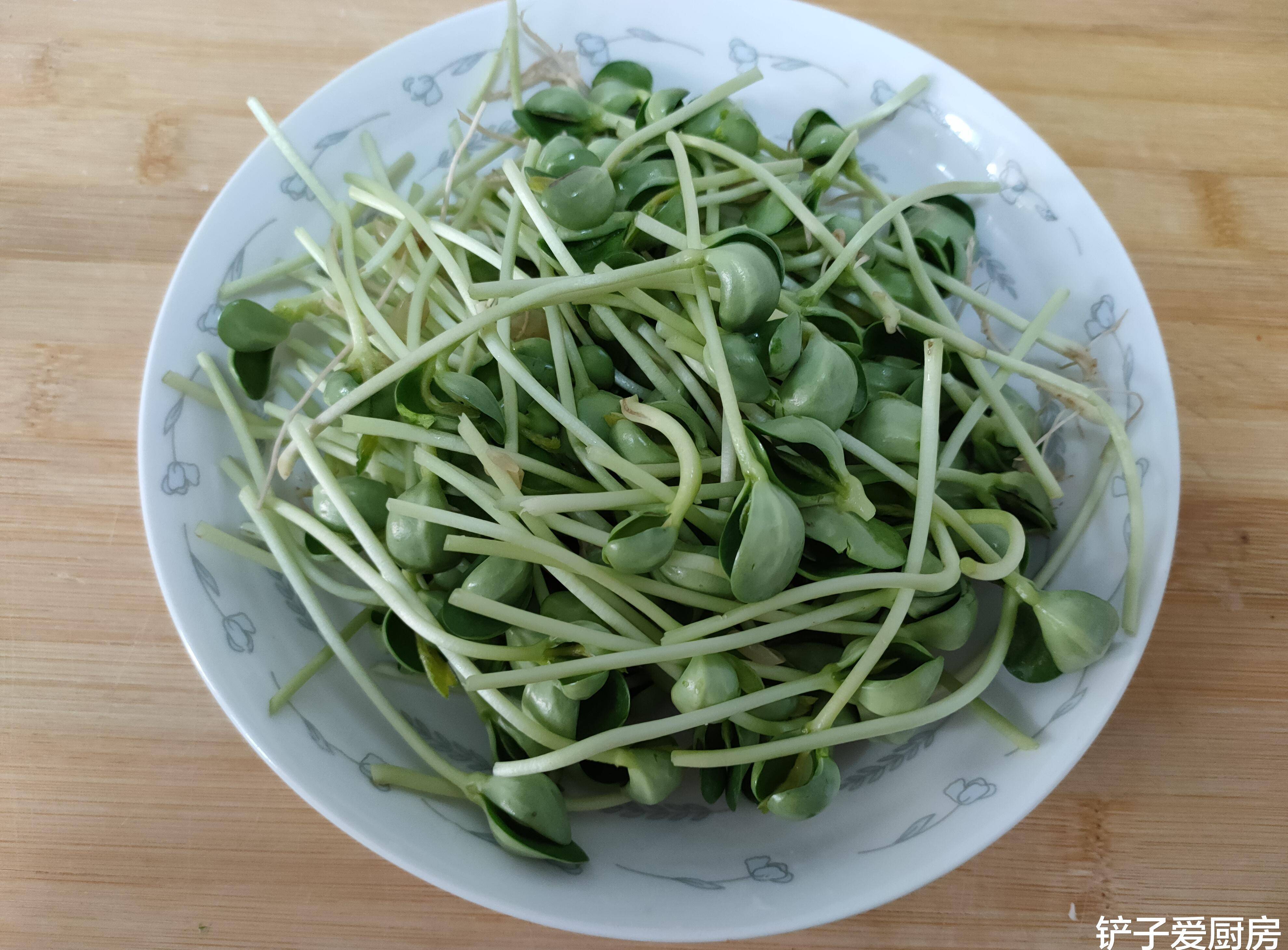 家常炸鱼块，香气扑鼻的美味佳肴，做法简单又营养满分