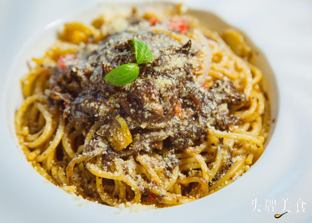 虾仁意面，鲜美口感与营养均衡的美食体验