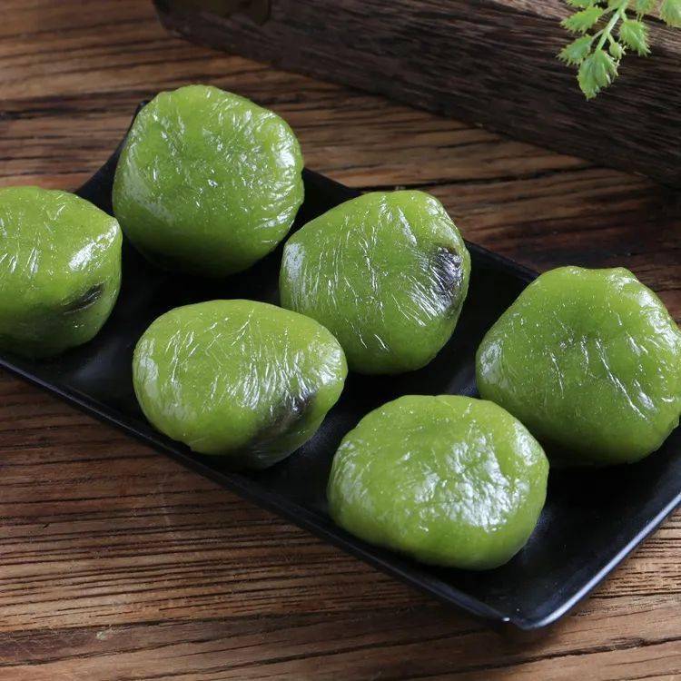 春日里的绿色美味——自制青团食谱大揭秘