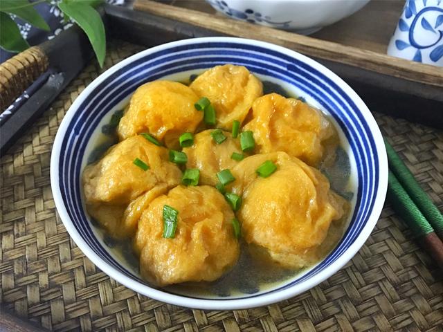 潮汕黄豆腐煮猪肉，传统美食的现代魅力