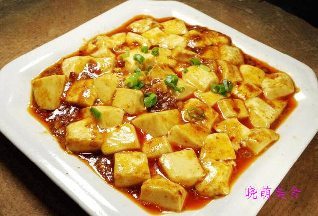 家常美食新尝试，臭豆腐白萝卜糕的美味与营养解析