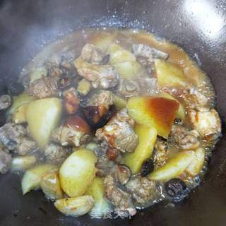 排骨土豆烩的做法