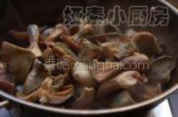 大菌汤的家常做法