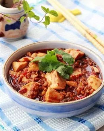融合美味，排骨火锅与麻婆豆腐的创意搭配指南