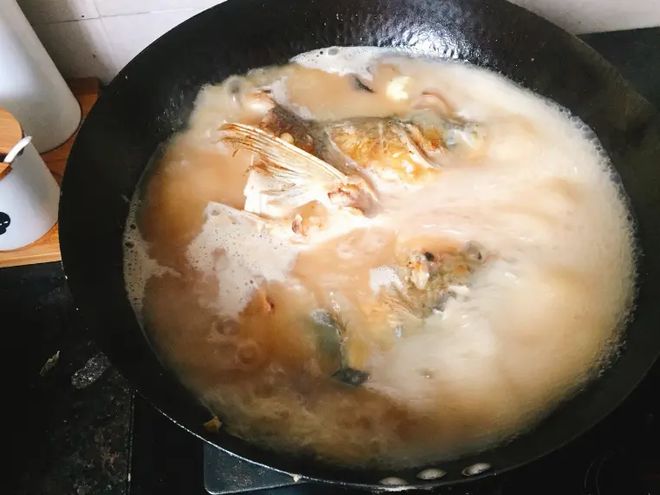 豆腐萝卜大葱汤，温暖身心的一道家常美味