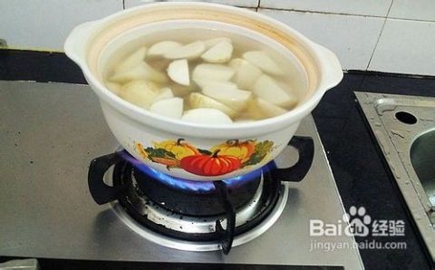 芋头炖排骨的做法视频