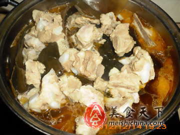 筒骨排骨火锅的做法大全