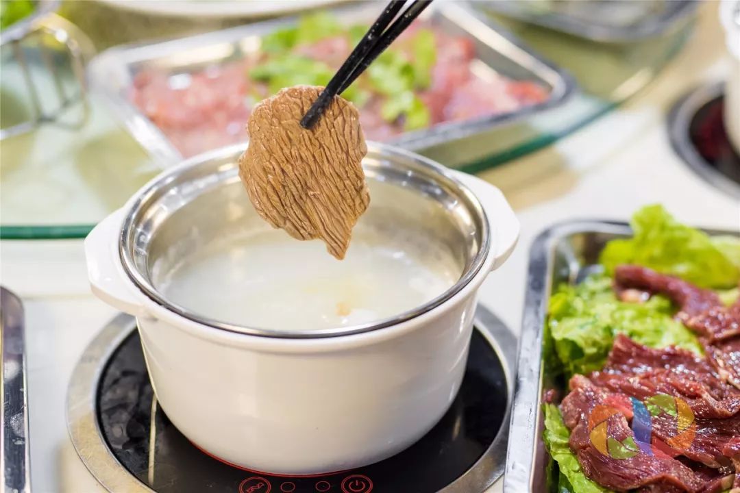 芝麻龙眼豆腐，一道甜品中的艺术品，养生又美味