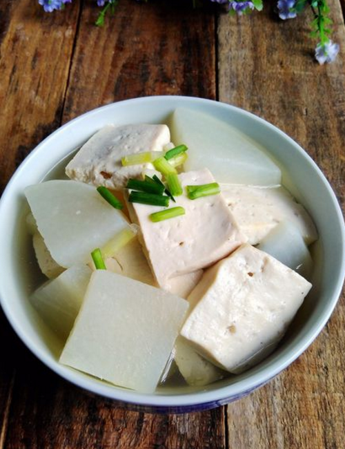 魔芋萝卜豆腐汤，养生佳品，轻松制作，滋养身心