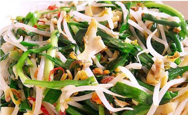 蒜苗豆腐豆芽，家常美食的健康新吃法