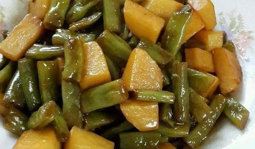 土豆豆腐炖豆角，家常美食的健康秘诀