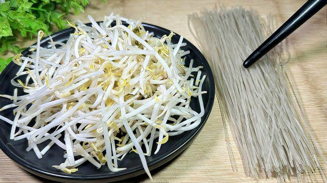豆腐串配豆芽的做法