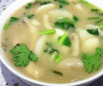 冰糖芋煲汤的做法