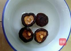 香菇龙骨汤的做法视频