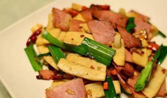 自制腊肉排骨的做法