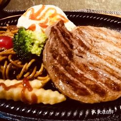 西餐美食探索，经典黑椒牛柳做法大揭秘