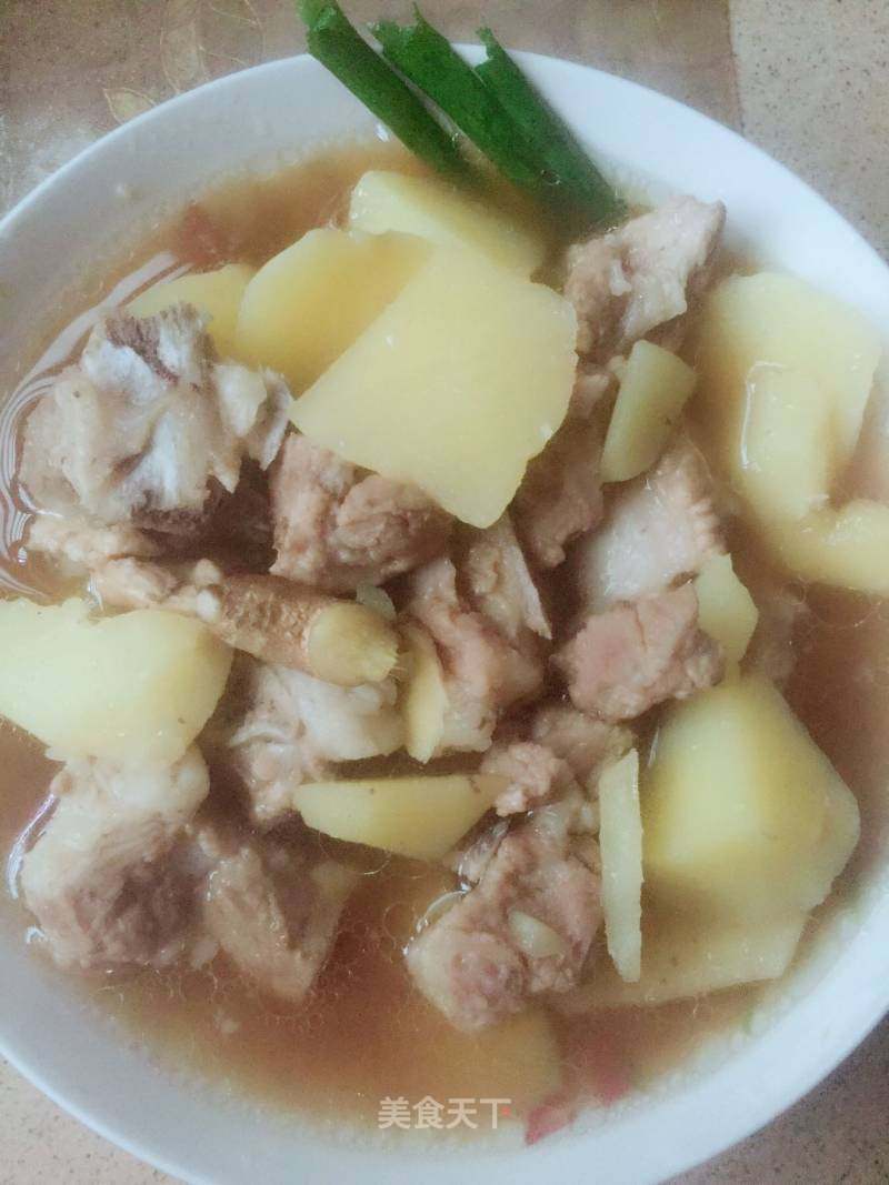 土豆焖排骨的最简单做法