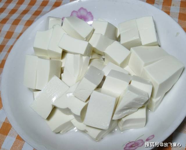 蚝皇豆腐，家常美食中的鲜美秘诀