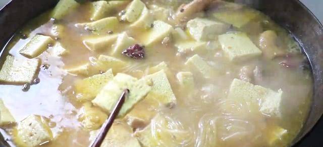 土鸡和豆腐的做法