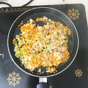 鹅肝鸡蛋米饭的做法