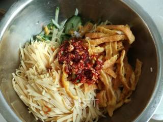 龙虾豆腐丝豆芽，海鲜与豆制品的鲜美碰撞