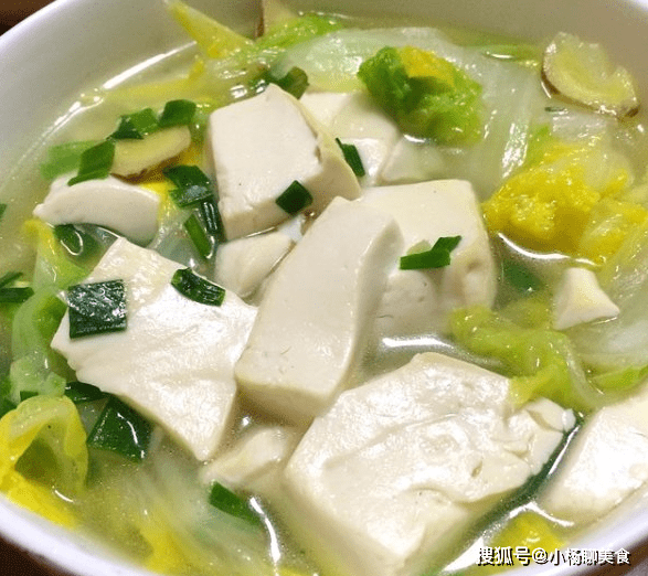 豆腐白菜胡椒汤，暖身养颜的简易家常菜