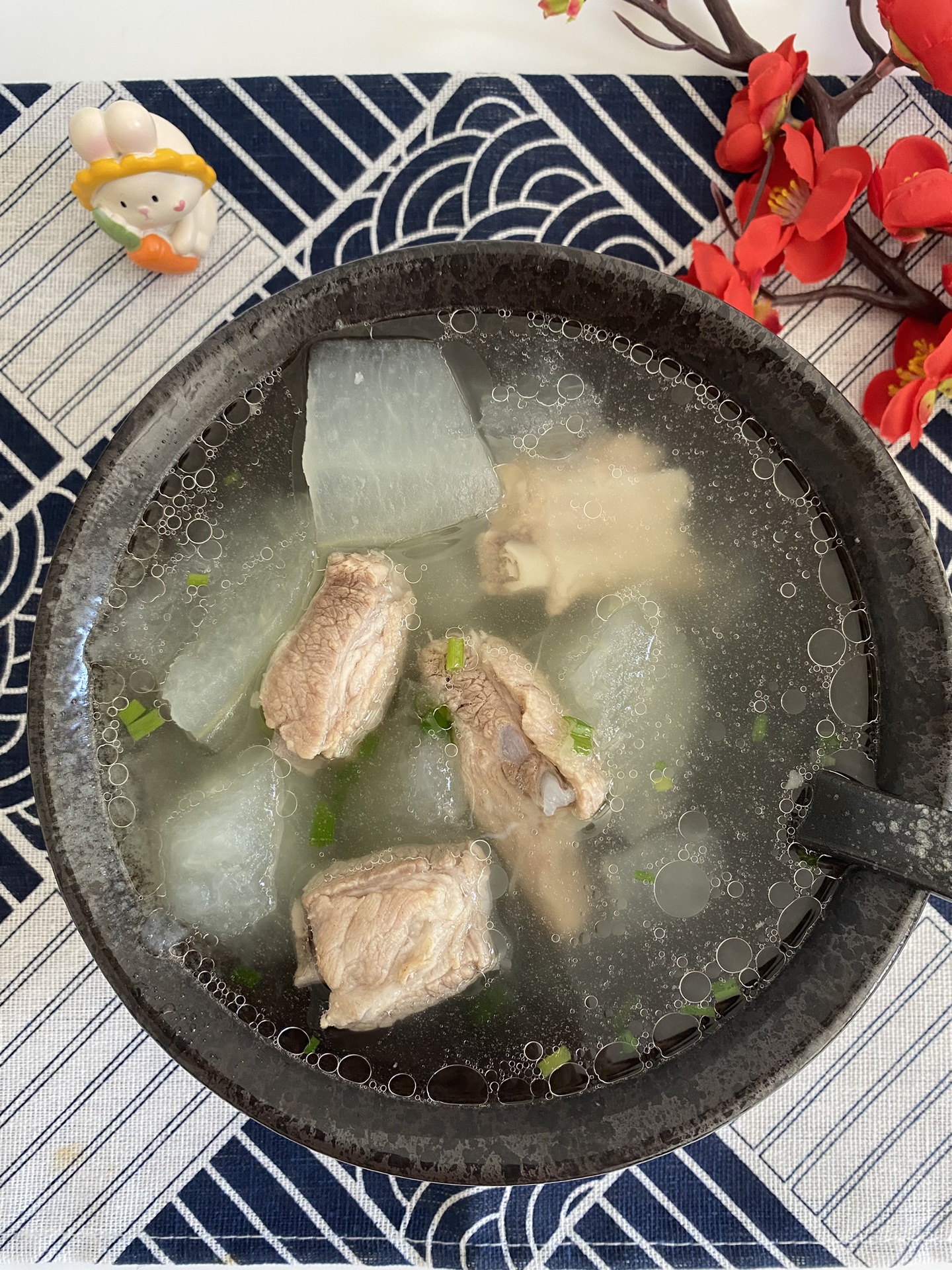 腊冬瓜炖排骨的做法