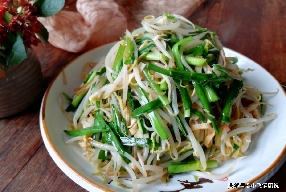 豆腐韭菜黄豆芽，家常美味的三重奏，营养又健康