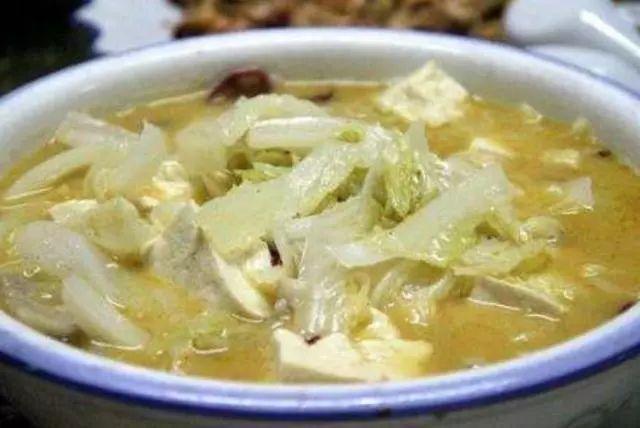 白菜窝窝炖豆腐的做法