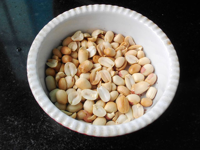 烤箱烤豆腐花生米，家常美食新做法，美味又营养
