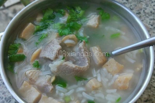 鱿鱼瘦肉莴笋汤的做法