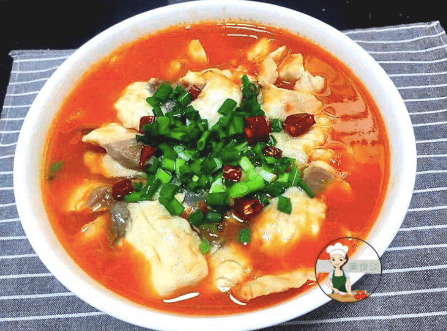 番茄豆腐鱼片火锅，温暖冬日里的鲜美佳肴