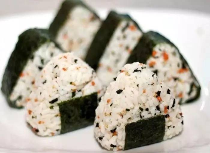 稻香饭团，传统风味，家的味道