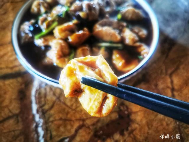 哨子油豆腐，家常美味，营养丰富的烹饪秘诀