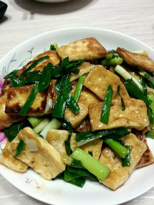 哨子油豆腐，家常美味，营养丰富的烹饪秘诀